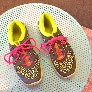 Champion Sneaker Size 6